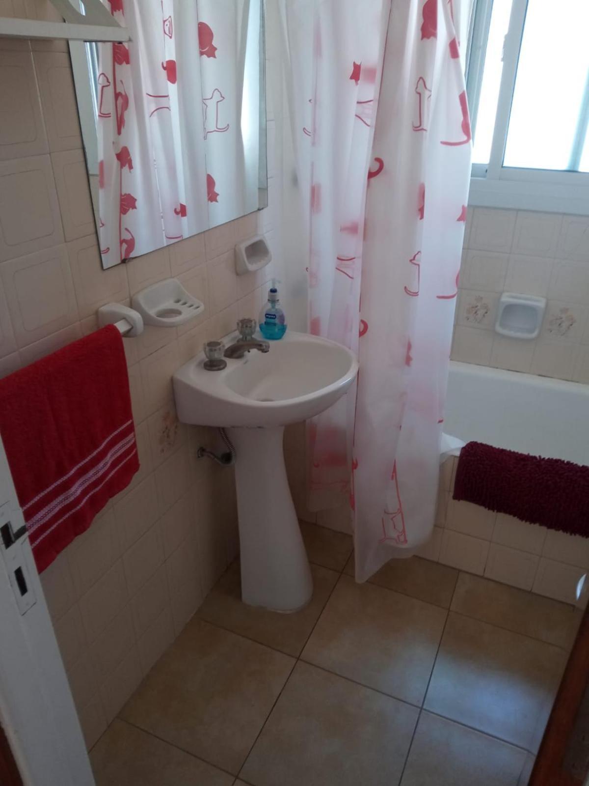 Apartamento Muy Luminoso Al Frente Opcional Cochera *